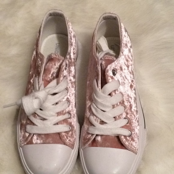 UNIONBAY Shoes - Women’s Sneakers
